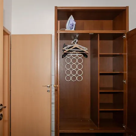 Comfortable In 8 - Liben Praha