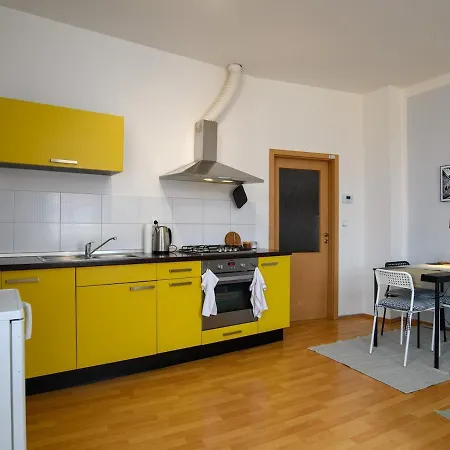 Comfortable In 8 - Liben * Прага