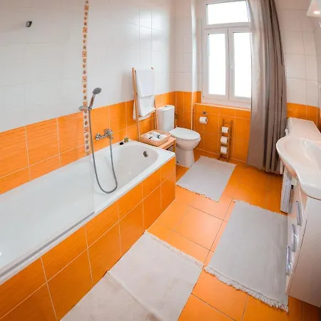 Апартаменты Comfortable In 8 - Liben Прага